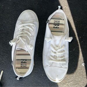 Billabong White Low-Top Canvas Sneakers